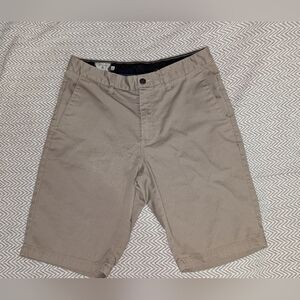 Volcom Classic Men's Khaki Flat Front Shorts Size 30 Chino Shorts